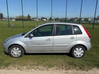 Gebraucht Ford Fiesta 59 PS (43 kW) 2008 Silber Kleinwagen