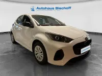 Neu Mazda 2 Prime-Line 92 PS (67 kW) 2025 Lunar white Kleinwagen