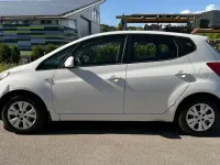 Gebraucht Hyundai ix20 90 PS (66 kW) 2014 Weiß Kleinwagen