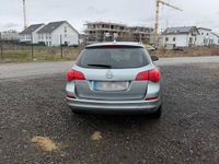 Gebraucht Opel Astra 116 PS (85 kW) 2011 Grau Limousine