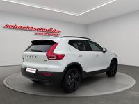 Neu Volvo XC40 Plus 163 PS (119 kW) 2026 Crystal weißperleffekt SUV