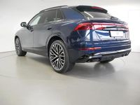 Neu Audi Q8 Ambiente 286 PS (210 kW) 2025 Waitomoblau metallic SUV