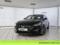 Gebraucht Hyundai i30 120 PS (88 kW) 2023 Phantom black / mic Kleinwagen