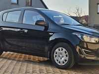 Gebraucht Hyundai i20 86 PS (63 kW) 2014 Schwarz Kleinwagen