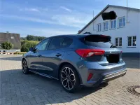 Gebraucht Ford Focus ST-Line X 155 PS (114 kW) 2020 Blau Limousine