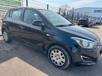 Gebraucht Hyundai i20 Classic 86 PS (63 kW) 2012 Schwarz Kleinwagen
