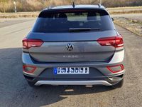 Gebraucht VW T-Roc Life 116 PS (85 kW) 2025 Grau SUV