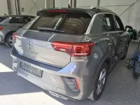 Gebraucht VW T-Roc R-line 110 PS (80 kW) 2023 Indiumgrau metallic/schwarz SUV