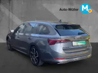 Gebraucht Skoda Octavia SportLine 190 PS (139 kW) 2023 Grau Kombi