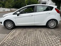 Gebraucht Ford Fiesta Trend 82 PS (60 kW) 2013 Weiß Limousine