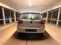 Gebraucht VW Golf V 149 PS (109 kW) 2004 Silber Kleinwagen