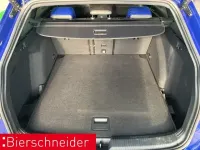 Gebraucht VW Golf VIII R 320 PS (235 kW) 2023 Blau Kombi