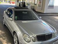 Gebraucht Mercedes E320 224 PS (164 kW) 2002 Silber Limousine