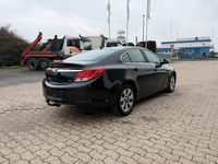 Gebraucht Opel Insignia 131 PS (96 kW) 2010 Schwarz Limousine