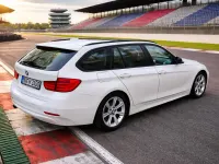 Gebraucht BMW 328 248 PS (182 kW) 2012 Weiß Kombi