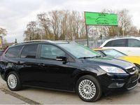 Gebraucht Ford Focus Viva 101 PS (74 kW) 2010 Pantherschwarz metallic Kombi