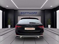 Gebraucht Skoda Superb 200 PS (147 kW) 2023 Schwarz Kombi