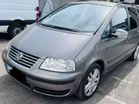 Gebraucht VW Sharan Trendline 140 PS (102 kW) 2010 Grau Van / Kleinbus