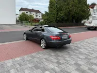 Gebraucht Mercedes E350 265 PS (194 kW) 2012 Grau Coupé