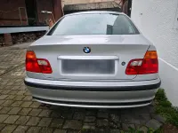 Gebraucht BMW 323 170 PS (125 kW) 1998 Silber Limousine