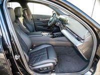 Neu BMW 520 Performance 197 PS (144 kW) 2025 Saphirschwarz Kombi