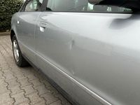 Second-hand Audi A4 125 CP (91 kW) 1998 Argintiu Berlinǎ