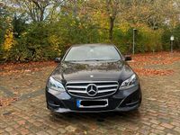 Gebraucht Mercedes E200 Avantgarde 136 PS (100 kW) 2015 Schwarz Limousine