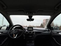 Gebraucht Mercedes B180 109 PS (80 kW) 2013 Grau Van / Kleinbus