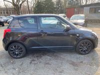 Second-hand Suzuki Swift 125 CP (91 kW) 2010 Negru Hatchback