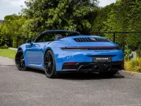 Gebraucht Porsche 992 541 PS (397 kW) 2024 Blau Cabrio