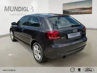 Gebraucht Audi A3 Attraction 105 PS (77 kW) 2011 Grau Kleinwagen