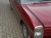 Gebraucht Mercedes W115 1974 Rot Limousine