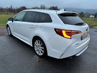 gebraucht Toyota Corolla 2,0 Hybrid Touring Sports Team D