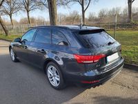 Gebraucht Audi A4 Performance 190 PS (139 kW) 2018 Grau Kombi