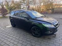 Gebraucht Ford Focus 109 PS (80 kW) 2010 Schwarz Limousine