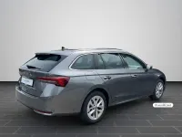 Gebraucht Skoda Octavia Tour 150 PS (110 kW) 2025 Graphitegrau metallic (metallic) Limousine