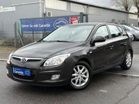 Gebraucht Hyundai i30 Classic 116 PS (85 kW) 2008 Braun Limousine