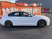 Gebraucht BMW 328 Sport Line 245 PS (180 kW) 2012 Weiß Limousine