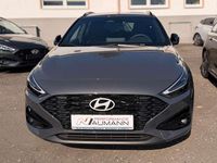 Neu Hyundai i30 140 PS (102 kW) 2025 Ecotronic gray Kombi