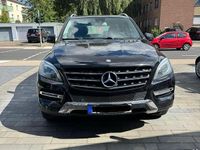 Gebraucht Mercedes ML250 204 PS (150 kW) 2014 Schwarz SUV
