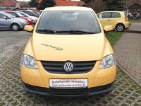 Second-hand VW Fox 54 CP (39 kW) 2007 Galben Hatchback