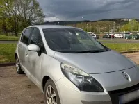 Gebraucht Renault Scénic 106 PS (77 kW) 2011 Silber Van / Kleinbus