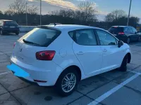 Gebraucht Seat Ibiza Reference 69 PS (50 kW) 2015 Weiß Kleinwagen