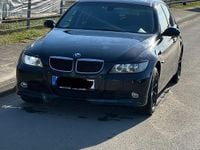 Gebraucht BMW 320 150 PS (110 kW) 2007 Schwarz Limousine