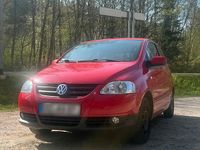 Second-hand VW Fox Edition 60 CP (44 kW) 2011 Roșu Hatchback