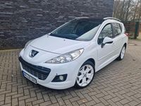 Gebraucht Peugeot 207 Premium 95 PS (69 kW) 2011 Weiß Kombi