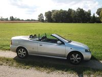Gebraucht Opel Astra 150 PS (110 kW) 2002 Silber Cabrio