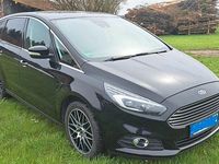 Second-hand Ford S-MAX Titanium 190 CP (139 kW) 2019 Negru Monovolum