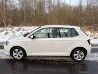 Gebraucht Skoda Fabia Ambition 95 PS (69 kW) 2018 Weiß Kleinwagen