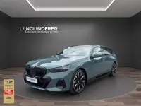 Gebraucht BMW 550e Performance 489 PS (359 kW) 2026 Grün Kombi
